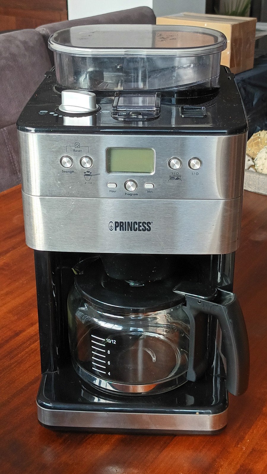Princess Koffiezetapparaat met bonenmaler, Witgoed en Apparatuur, Koffiezetapparaten, Gebruikt, 10 kopjes of meer, Koffiemachine