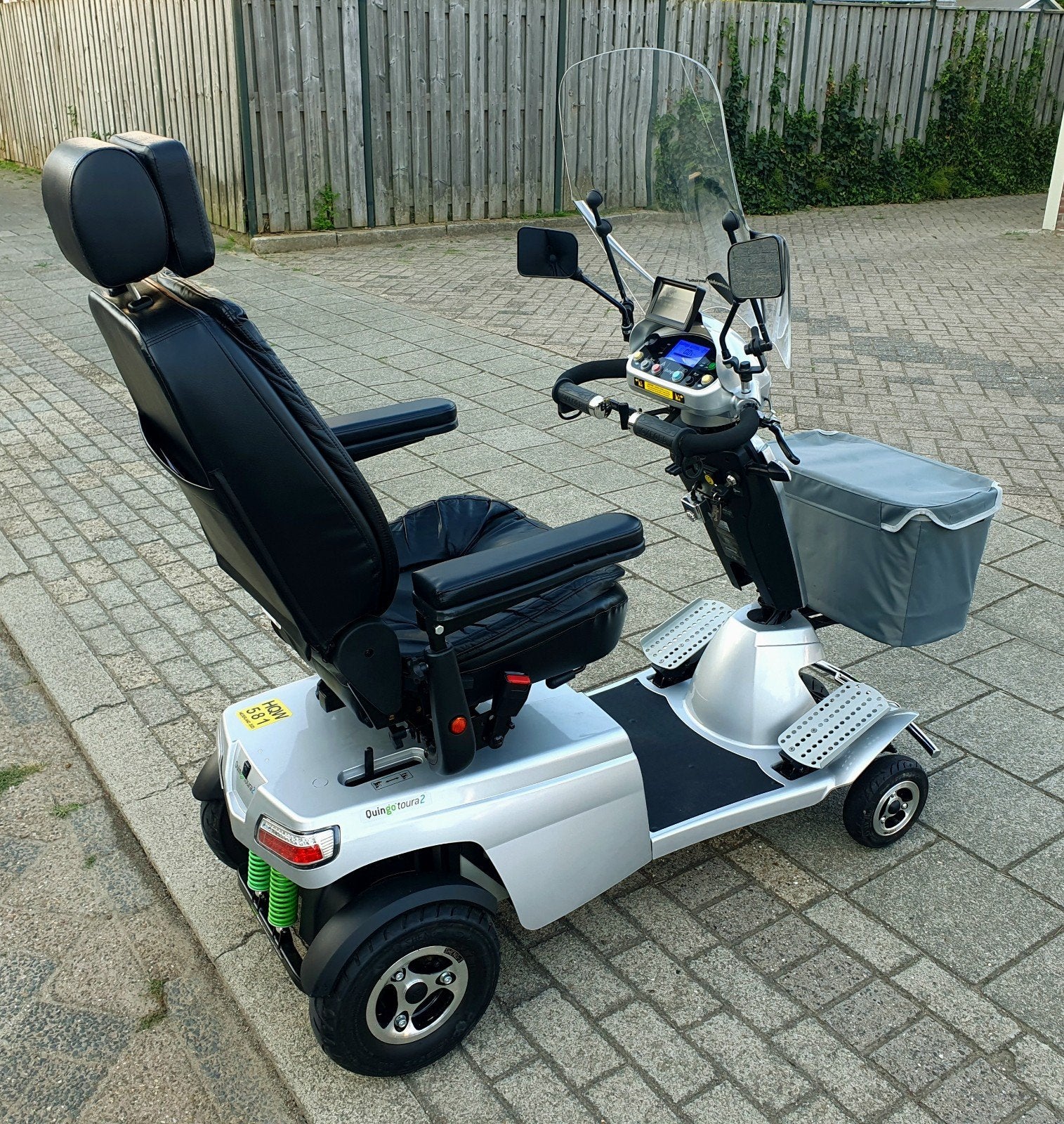 Nette 5 wiel scootmobiel merk Quingo Toura 2 NIEUWSTAAT, Diversen, Quingo Toura 2, Quingo Toura 2, Quingo Toura 2, Ophalen of Verzenden
