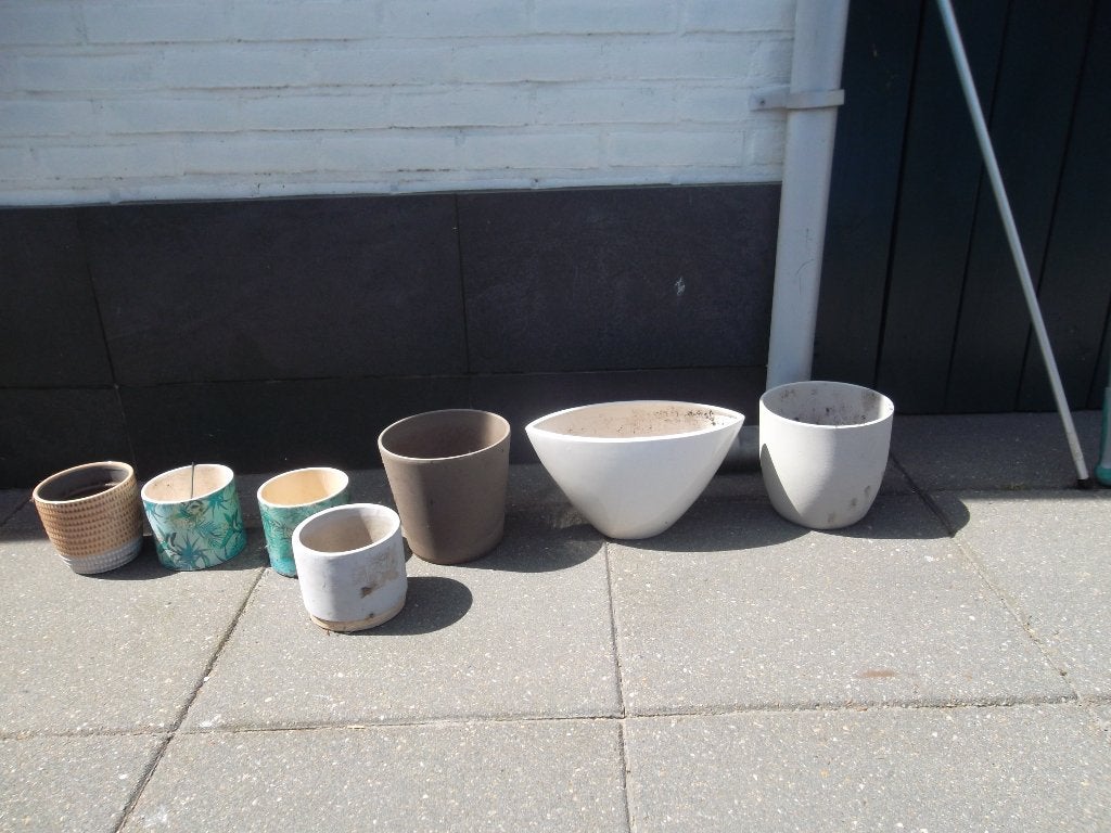 bloempotjes  GRATIS, Tuin en Terras, Bloempotten, Ophalen, Gebruikt, Rond, Balkon