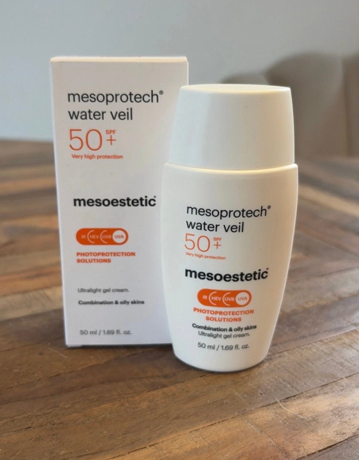 Mesoestetic Mesoprotech Water Veil SPF 50+ nieuw, Sieraden, Tassen en Uiterlijk, Ophalen of Verzenden, Nieuw, Gehele gezicht, Verzorging