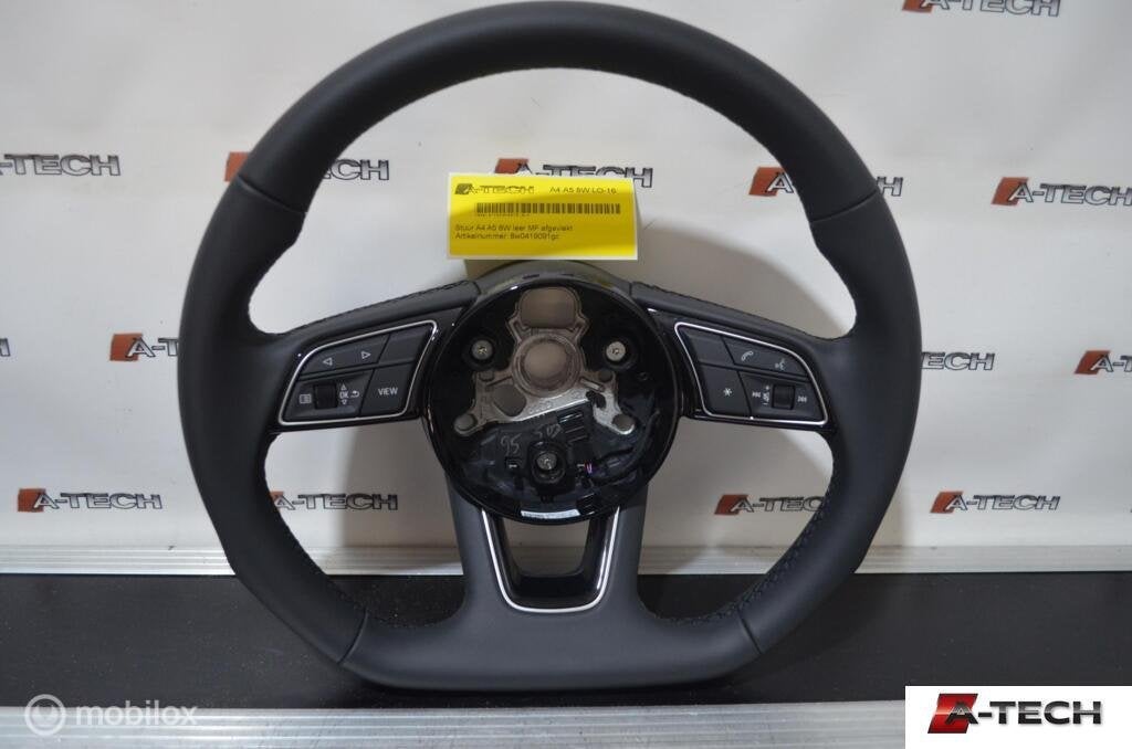 Stuur Audi Leer afgevlakt A4 A5 8W LO-15, Auto-onderdelen, Besturing, Audi, Gebruikt, Audi, Ophalen of Verzenden