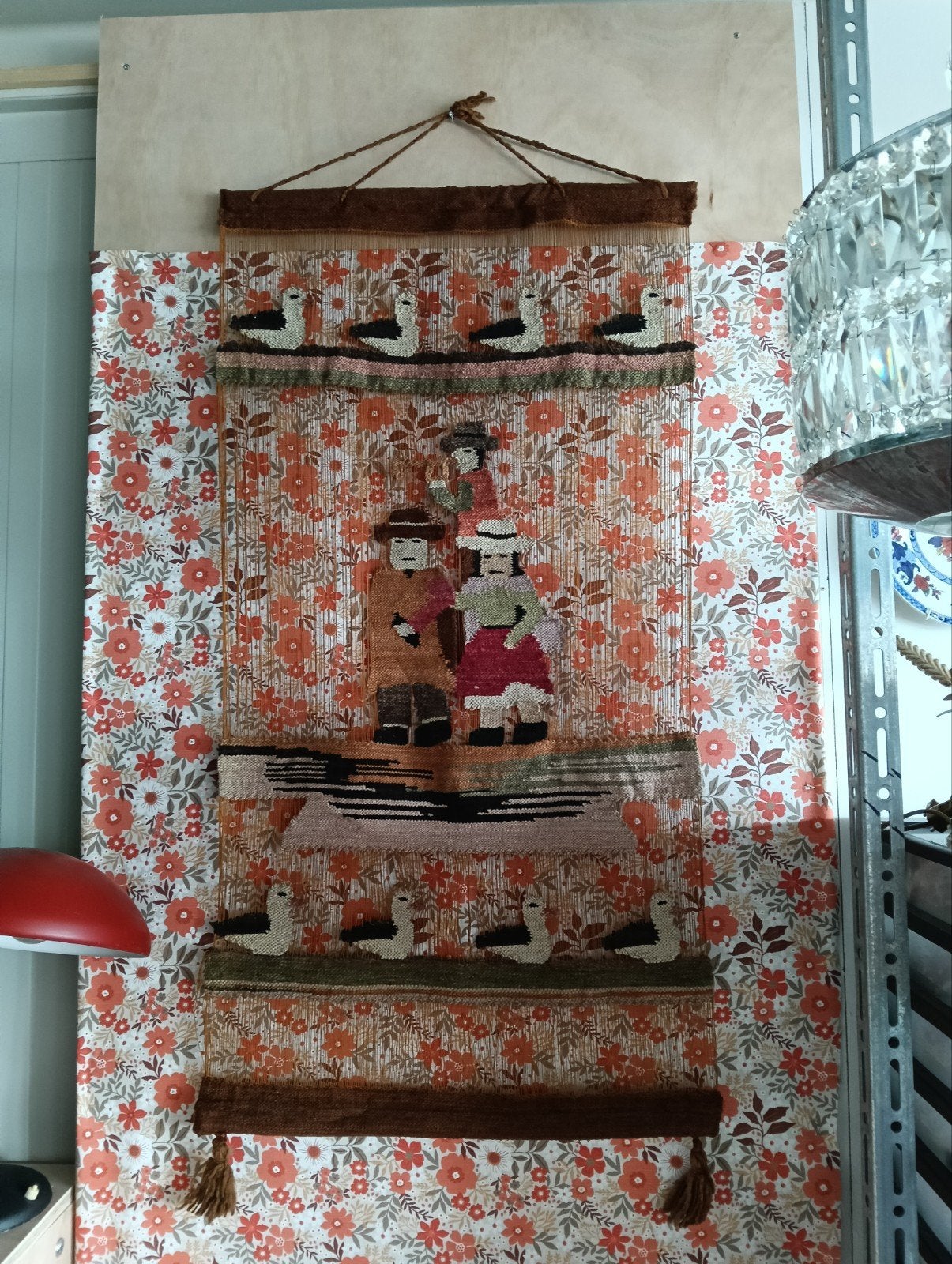Vintage handgeweven wandkleed met figuren en eenden, Ophalen of Verzenden
