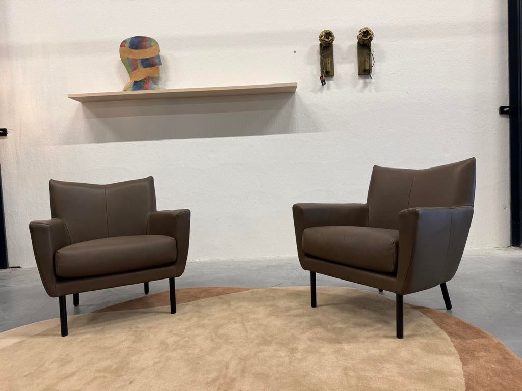 2 Nieuw Design on Stock Toma Fauteuil Cera Clay Design stoel, Leolux Harvink Jori Rolf Benz Gelderland Pode Eyye Montis, Ophalen of Verzenden