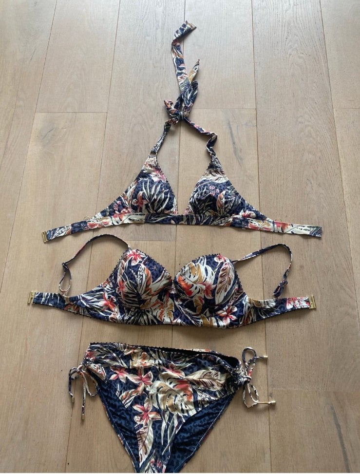 Bikini cyell 40C en 40B nieuwstaat, Ophalen of Verzenden, Zo goed als nieuw, Blauw, Bikini