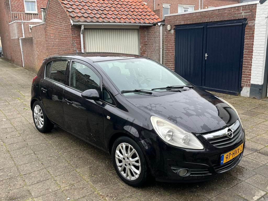 Opel Corsa 1.4 16V 5D 2009 Zwart motor defect, Voorwielaandrijving, 1063 kg, 4 cilinders, Origineel Nederlands