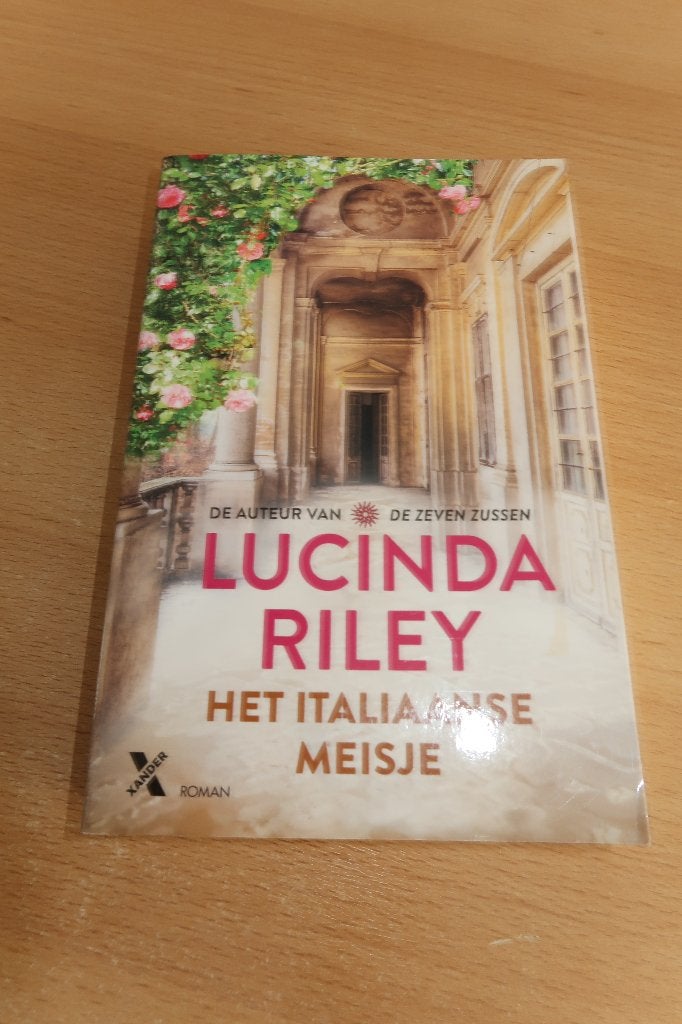 Boek het italiaanse meisje van Lucinda Riley nieuw, Ophalen of Verzenden, Nieuw, Lucinda Riley