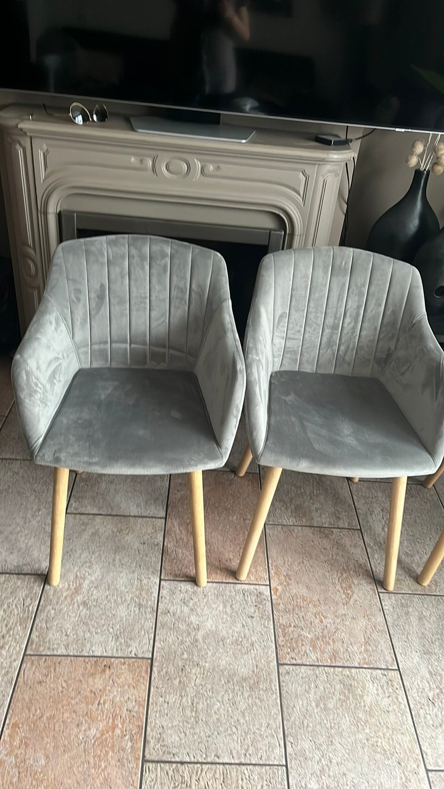 Velvet stoelen 4x met armleuning, Huis en Inrichting, Ophalen, Zo goed als nieuw, Grijs, Vier