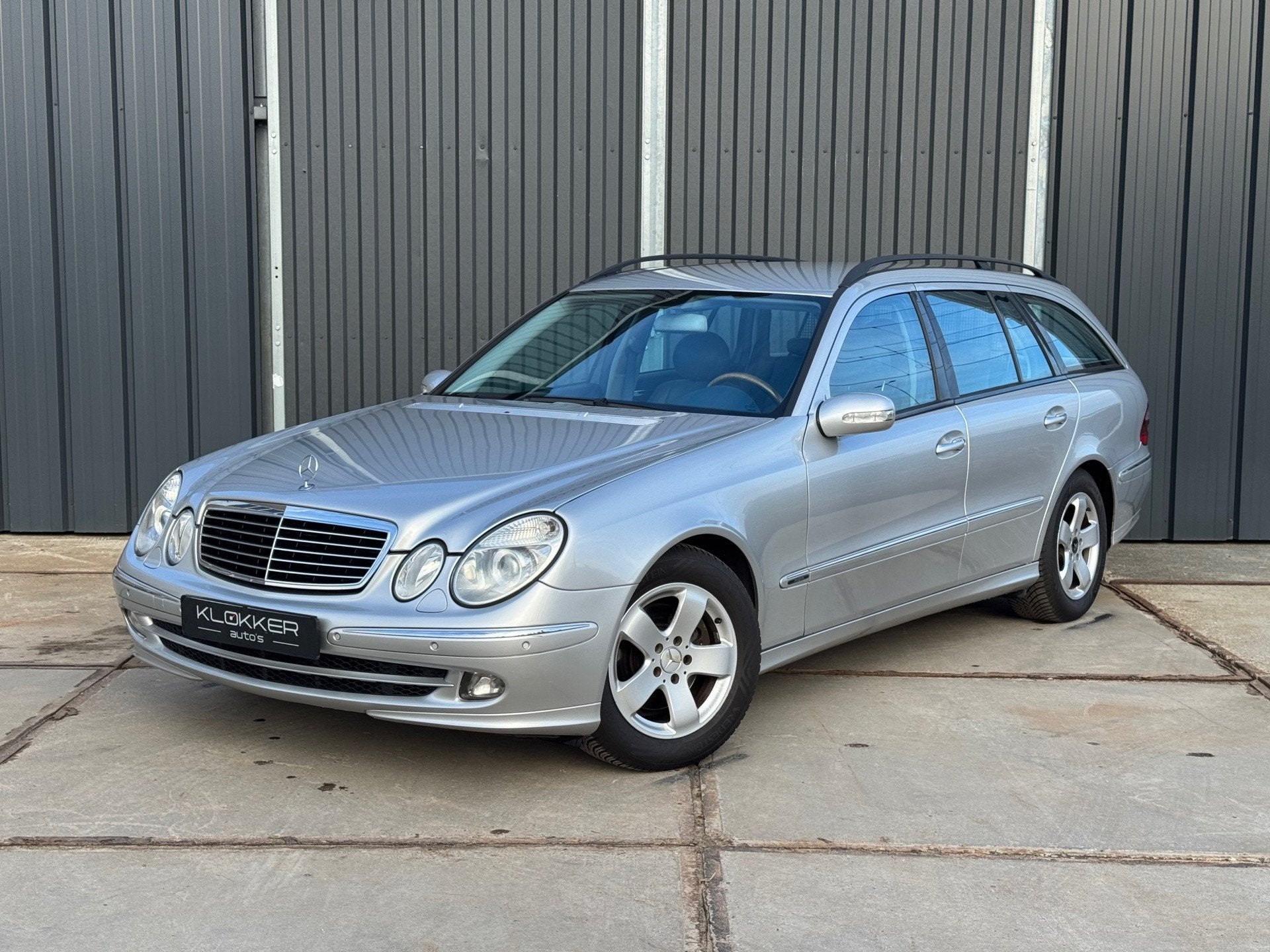 Mercedes-Benz E-klasse Combi 320 Avantgarde 4-Matic Airmatic, Auto's, Automaat, Gebruikt, 1770 kg, Automatische klimaatregeling