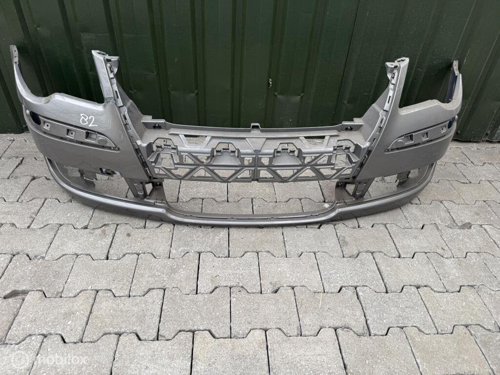 Voorbumper volkswagen touran 1t 1t0807221 Origineel