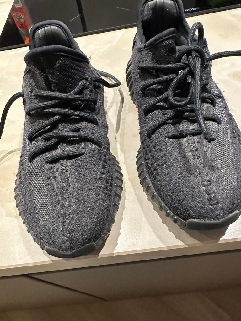 Yeezy kids, Ophalen of Verzenden, Zo goed als nieuw, Jongen of Meisje, Sportschoenen