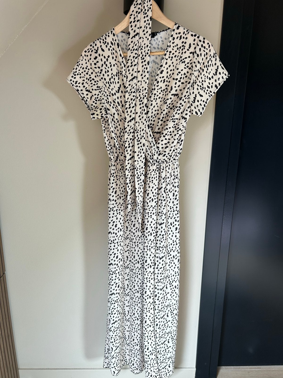 Musthaves maxi jurk maat S/M, Kleding | Dames, Jurken, Beige, Ophalen of Verzenden, Zo goed als nieuw, Maat 36 (S)