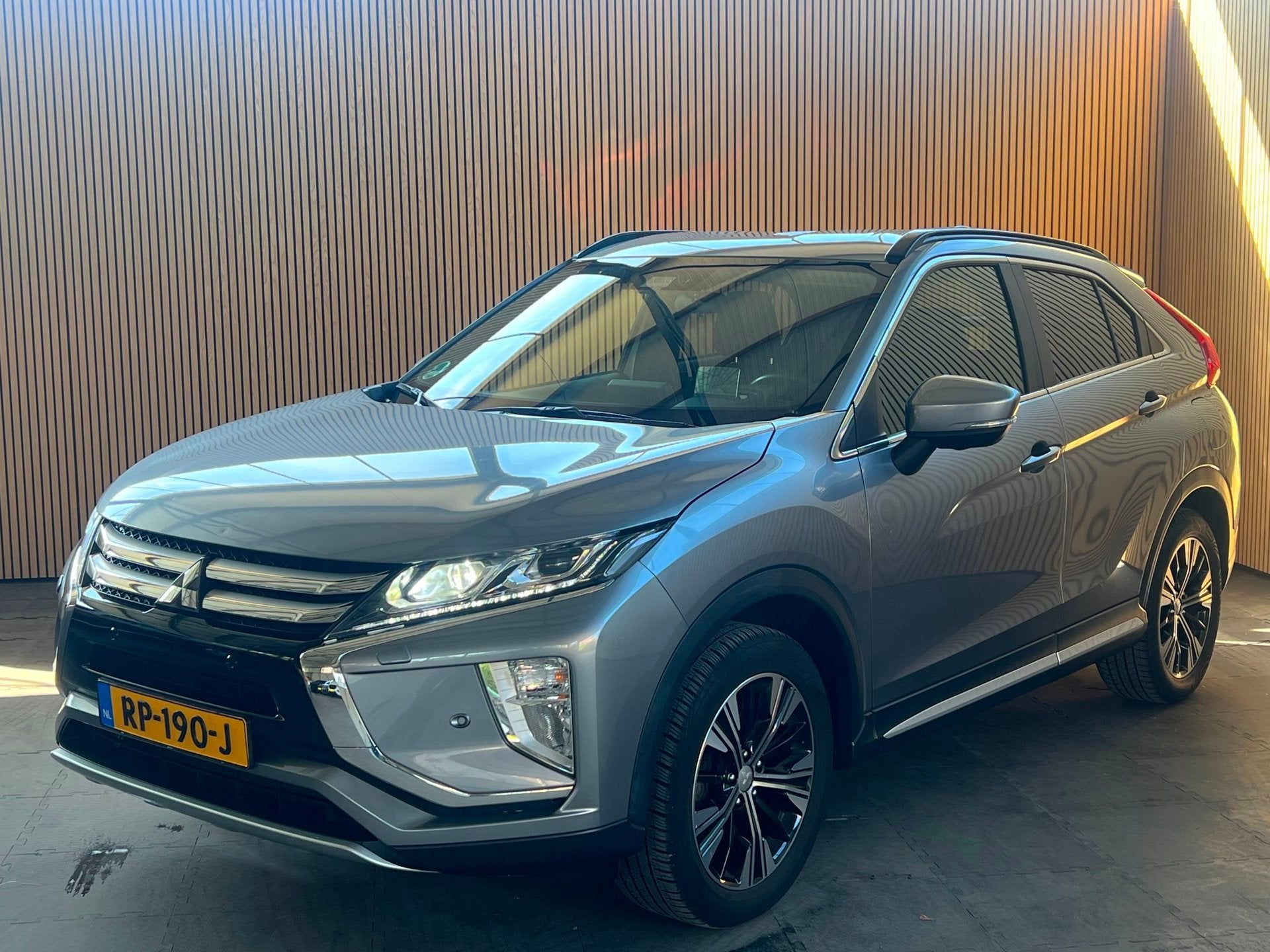 Mitsubishi Eclipse Cross 1.5 DI-T First Edition, Auto's, Mitsubishi, Voorwielaandrijving, 4 cilinders, 163 pk, Origineel Nederlands