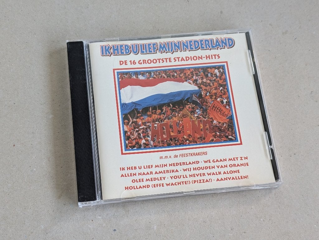 De Feestkrakers: De 16 grootste stadionhits (CD), Ophalen of Verzenden, Zo goed als nieuw, Levenslied of Smartlap, Album