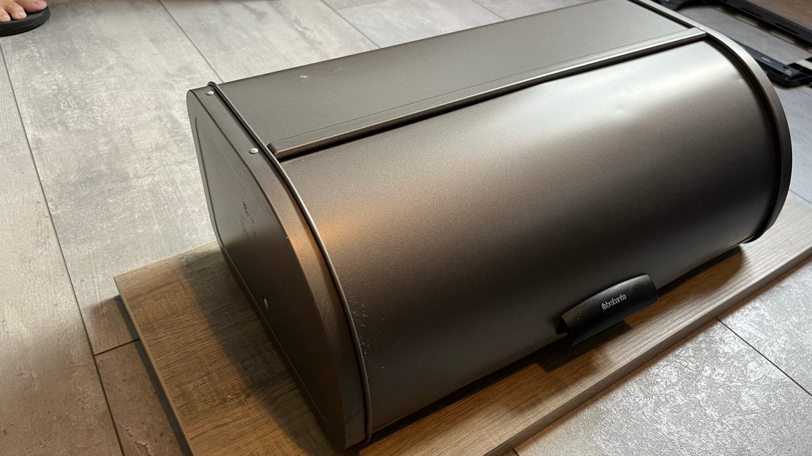 Brabantia Broodtrommel - Zo goed als nieuw, Ophalen of Verzenden, Zo goed als nieuw, Metaal, Broodtrommel