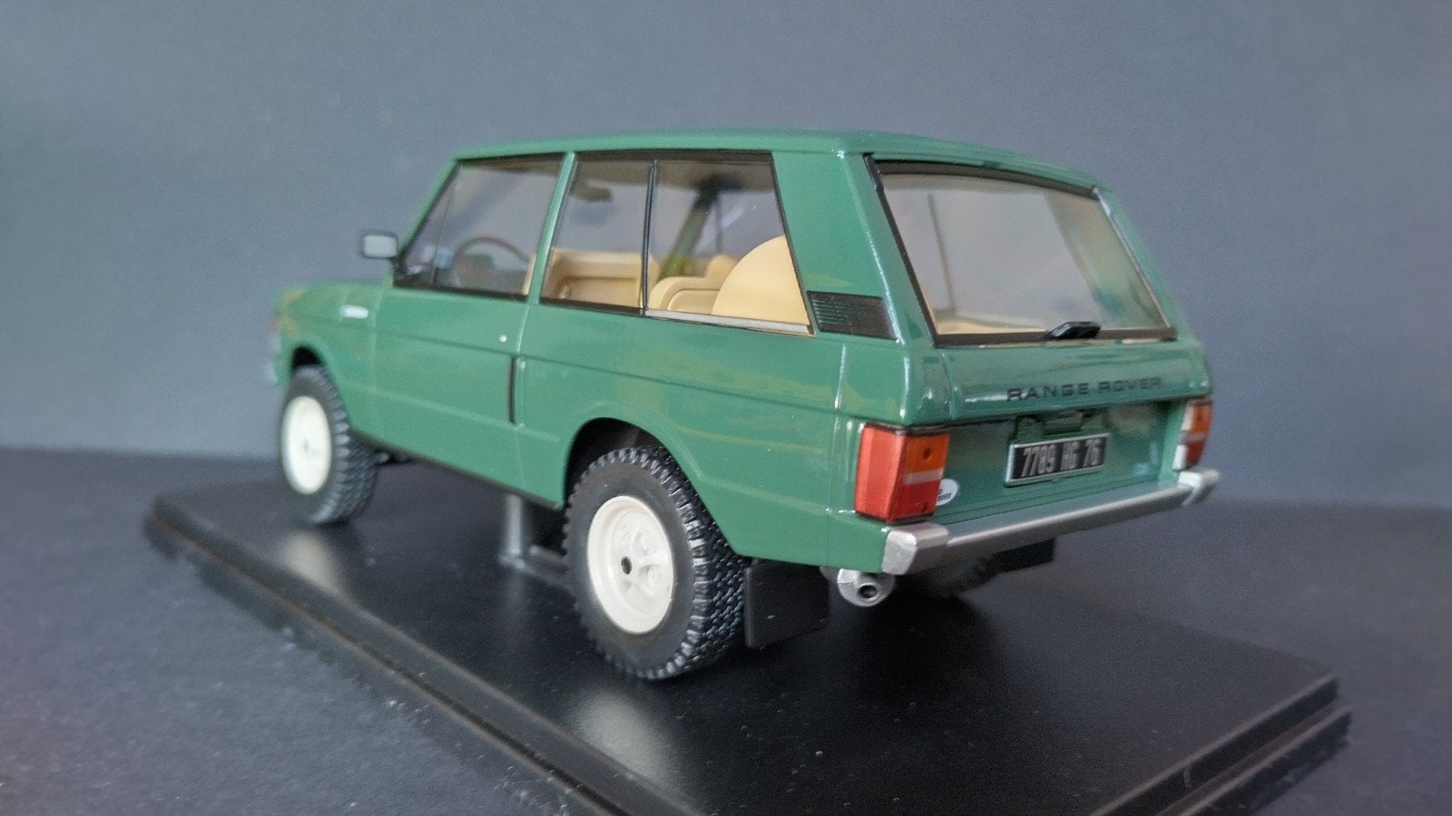 Range Rover mk1 1':24 Eaglemoss Pol, Hobby en Vrije tijd, Overige merken, Ixo, Auto, Verzenden