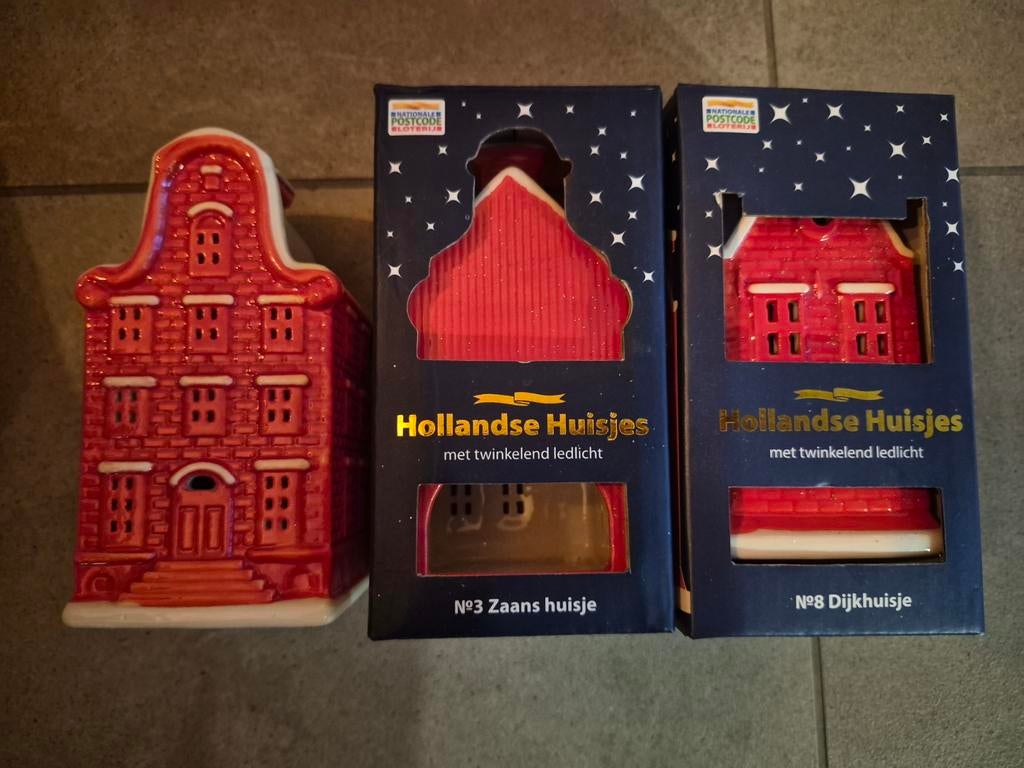 Hollandse Huisjes met LED - Zaans & Dijkhuisje, Ophalen of Verzenden, Zo goed als nieuw, Rood, Klassiek