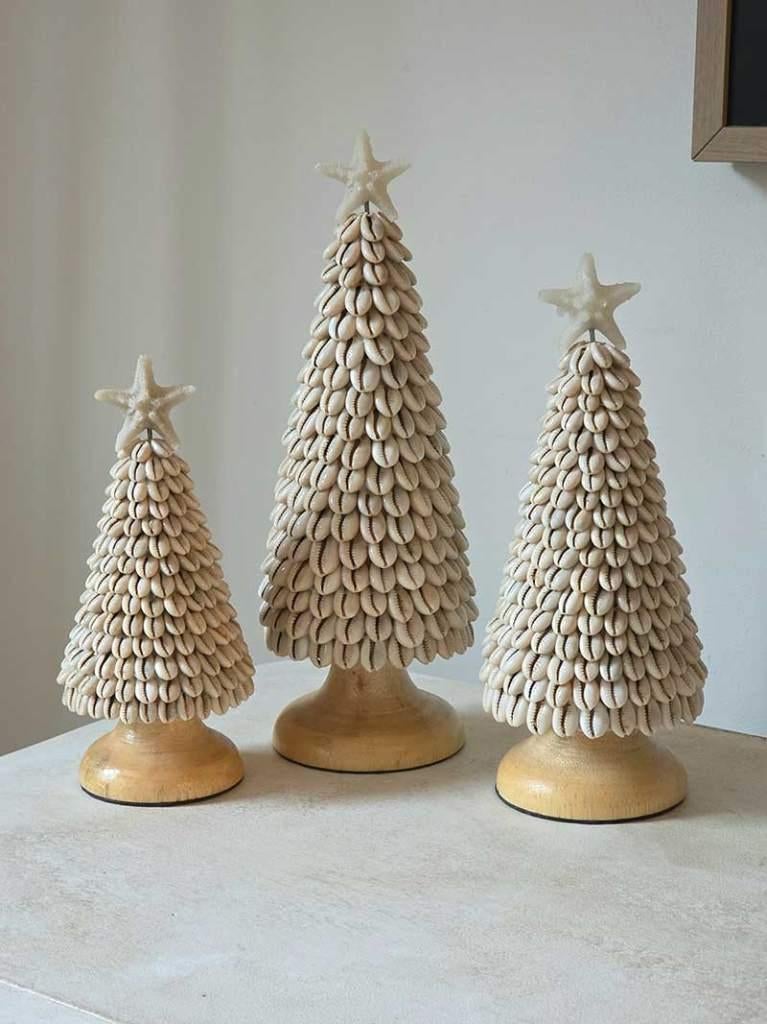 Schelpen kerstboom naturel 2 uit Bali, Diversen, Kerst, Ophalen of Verzenden, Tropical home, 6951nk, Nieuw