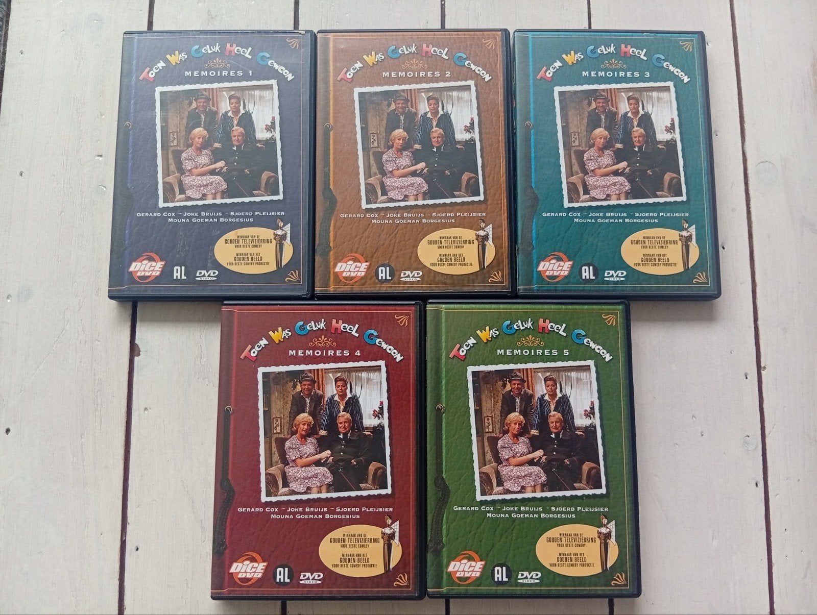 Toen Was Geluk Heel Gewoon - Memories 1-5 (DVD Boxset), Cd's en Dvd's, Alle leeftijden, Nederlands, Zo goed als nieuw, Komedie