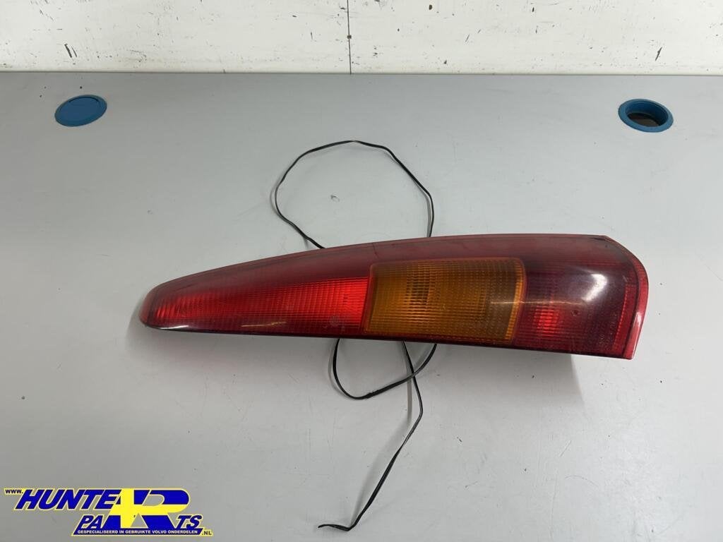 Achterlicht R Volvo 850 ('91-'96) 3512321, Gebruikt, Ophalen of Verzenden, Volvo, Volvo