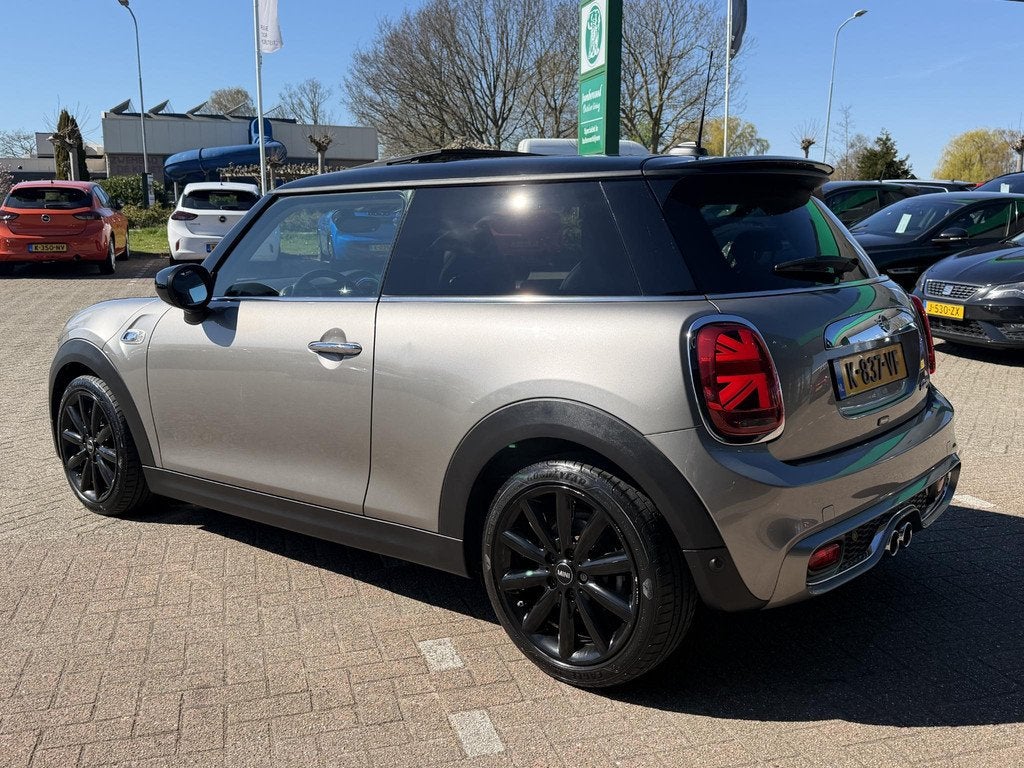 MINI 3-Deurs 2.0 Cooper S 60 Years Edition AUTOMAAT| PANORAM, Auto's, Mini, 1998 cc, 4 stoelen, Leder, Bedrijf