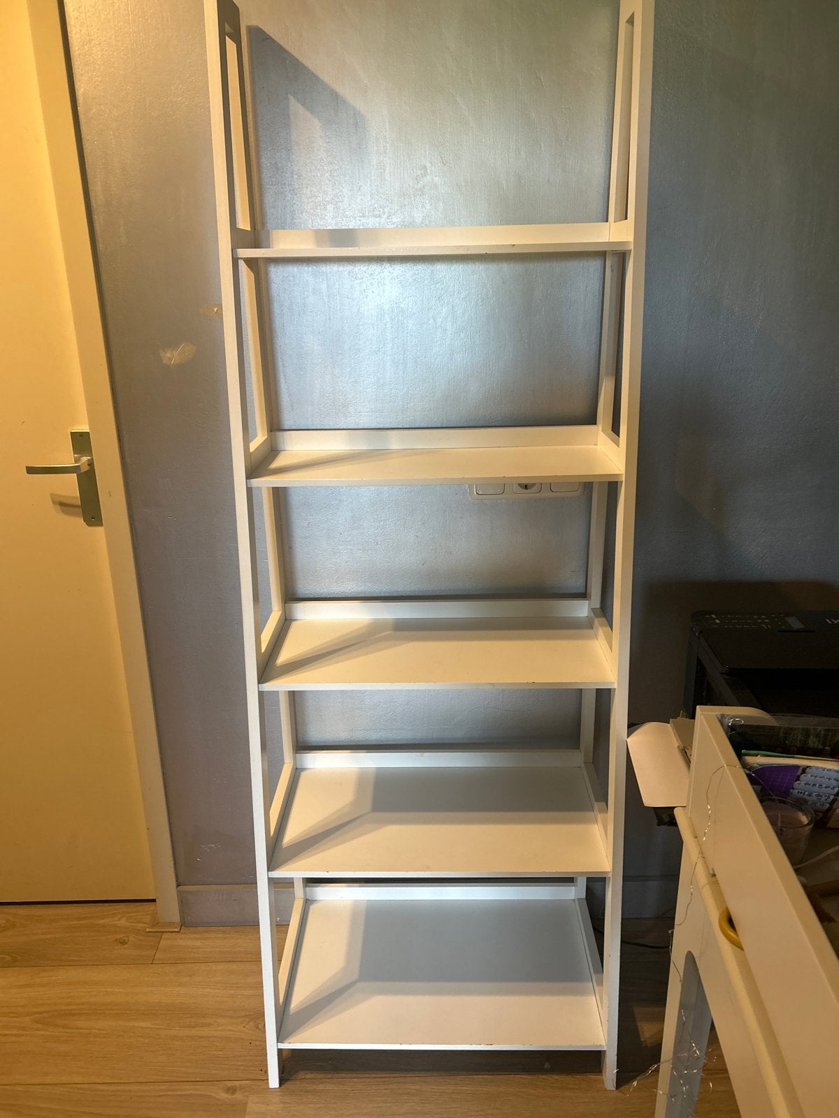 Witte ikea boekenkast/opbergkast, Ophalen, Met plank(en), Gebruikt, 50 tot 100 cm