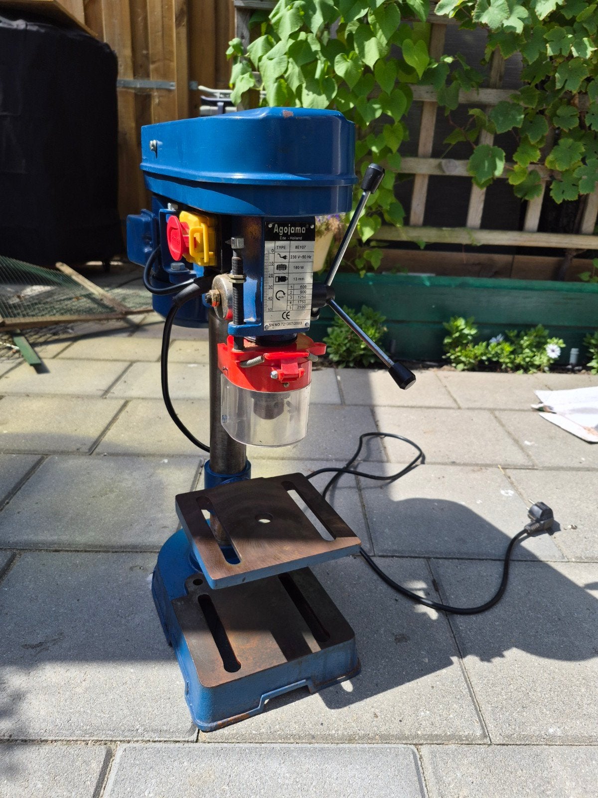 Agojama Kolomboormachine 180W - Type 8E107, Doe-het-zelf en Verbouw, Gereedschap | Boormachines, Ophalen, Gebruikt, Minder dan 400 watt