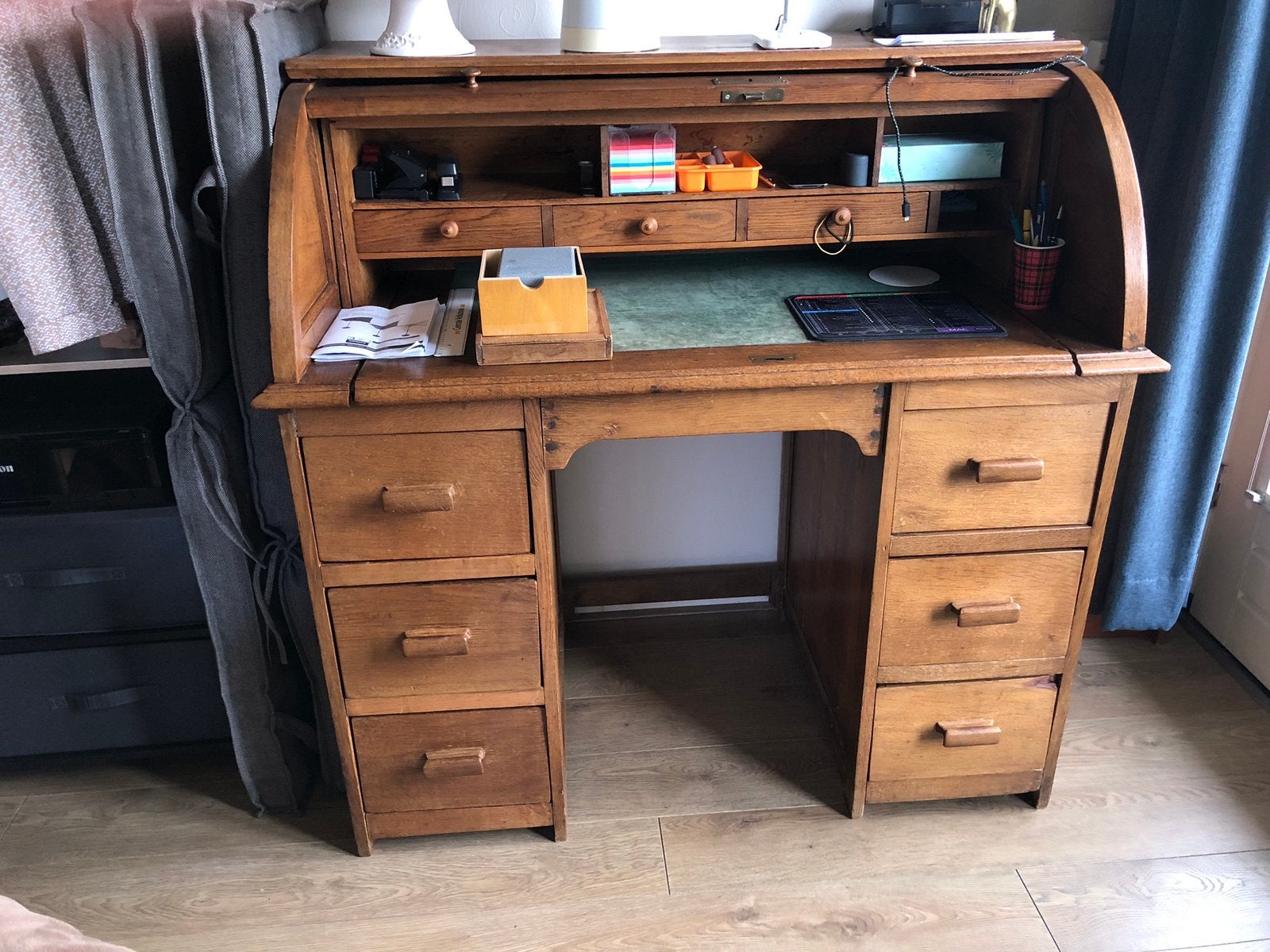 Bureau, Ophalen, Gebruikt