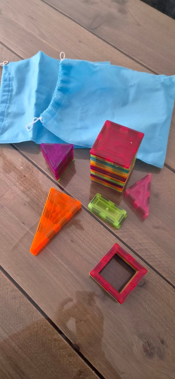 Magnetic tiles met opbergzakjes, Kinderen en Baby's, Ophalen, Gebruikt, Overige merken