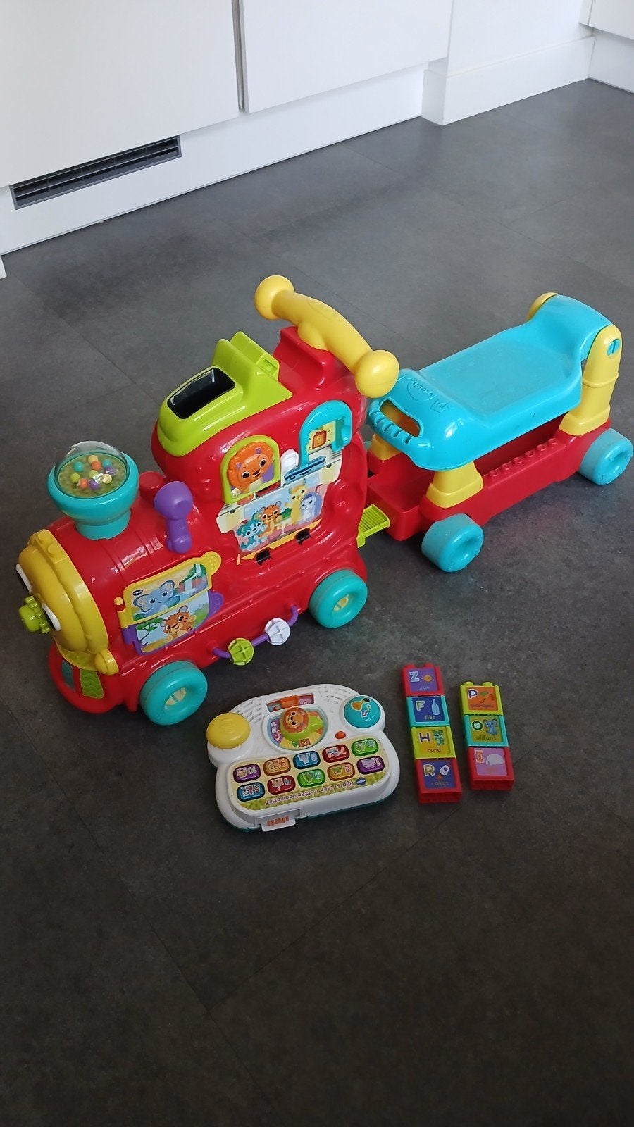 Vtech trein, Kinderen en Baby's, Speelgoed | Vtech, Ophalen, Gebruikt, 6 maanden tot 2 jaar