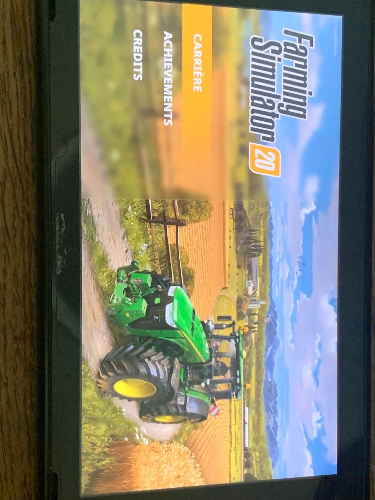 Farming Simulator 20 - Nintendo Switch (Zo goed als nieuw), 1 speler, Ophalen of Verzenden, Zo goed als nieuw, Vanaf 3 jaar