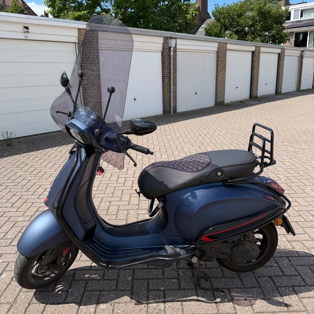 Vespa Sprint 50 4T mat blauw | 2020 | 8.939 km | 45 km/u, Fietsen en Brommers, Ophalen, Gebruikt, Overige modellen, Maximaal 45 km/u