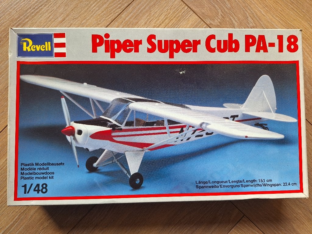 1:48 1/48 Revell Piper Super Cub PA-18 (Sprues Sealed), Revell, Ophalen of Verzenden, Zo goed als nieuw, Groter dan 1:72