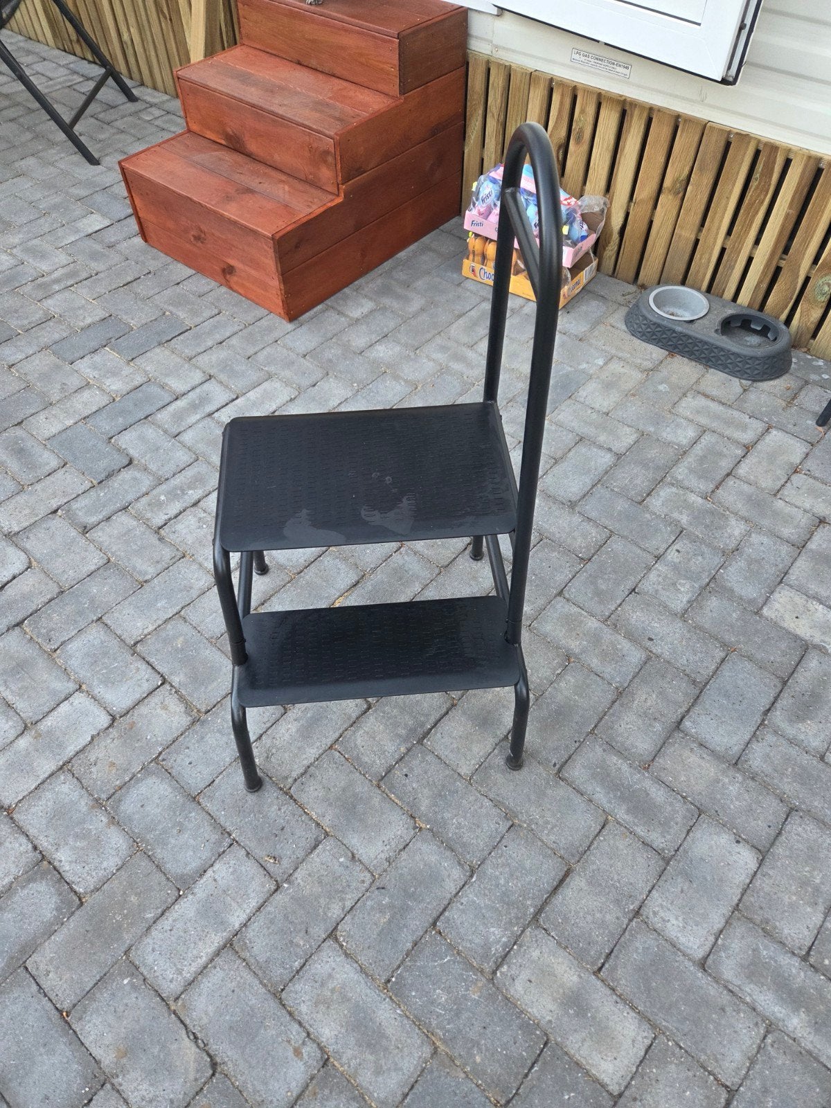 Campinghuishoudtrapje, Ophalen, Gebruikt
