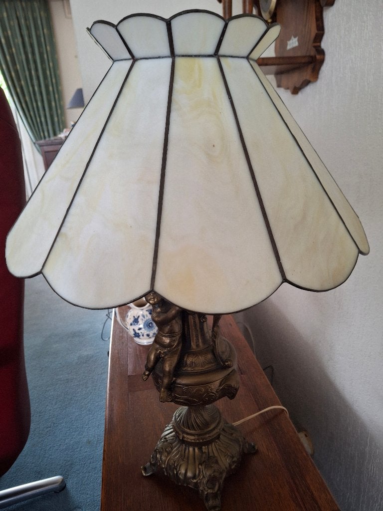 Vintage Hollywood Regency Tafellamp met Cherubijn / Putto, Ophalen, E27 (groot), Tiffany lamp, Overige merken