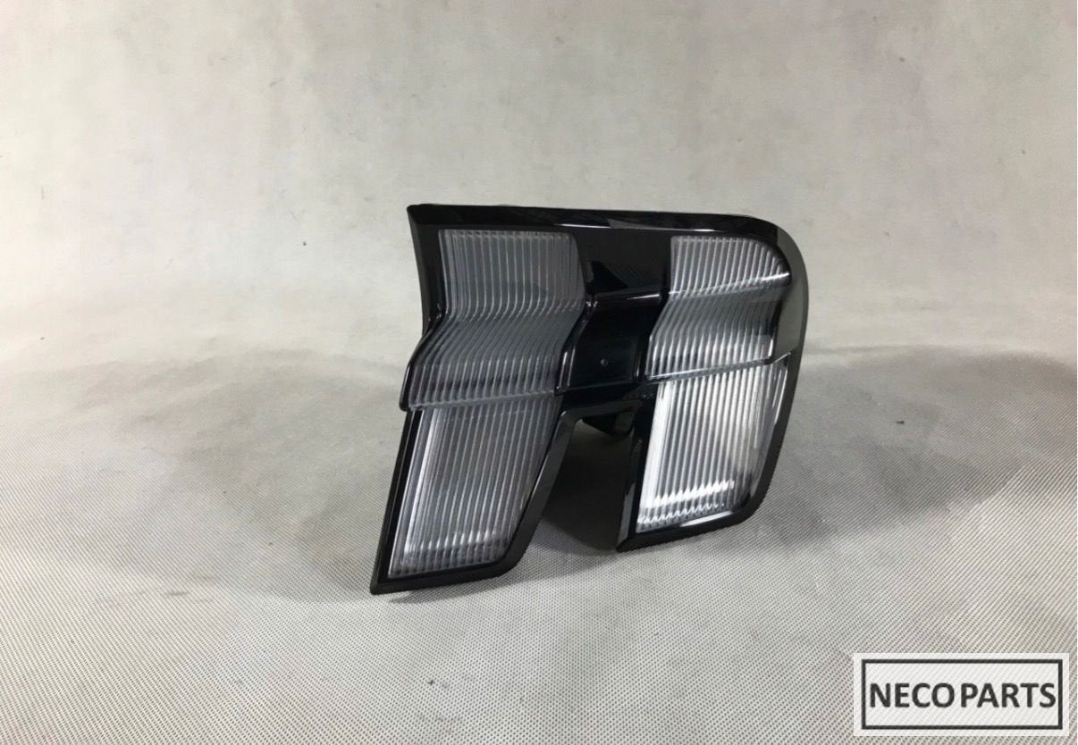 FORD MUSTANG MACH-E LED ACHTERLICHT ORITGINEEL, Gebruikt, -, -, Ophalen of Verzenden
