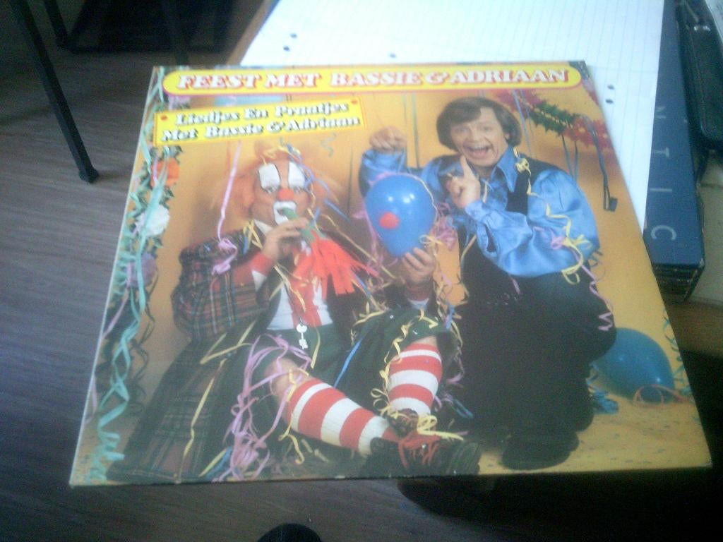 BASSIE & ADRIAAN LP FEEST MET BASSIE & ADRIAAN, Ophalen of Verzenden, Levenslied of Smartlap, Inclusief binnenhoes, 12 inch