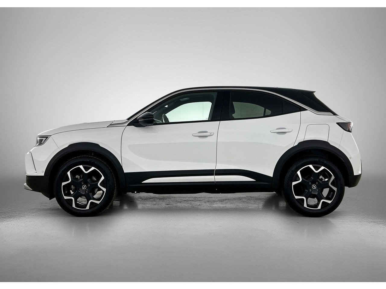 Foto 6 van Opel Mokka 1.2 130pk Ultimate Automaat | Navigatie | Climate