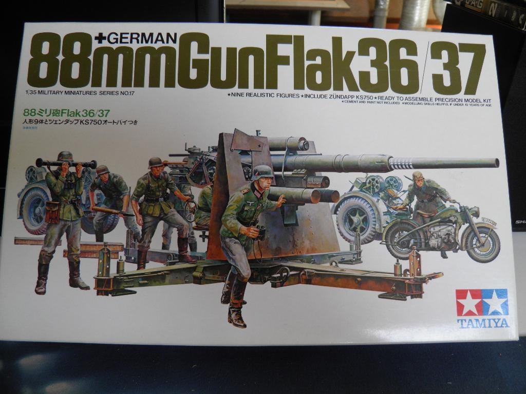 German 88 mm Flak van Tamiya met bemanning/motor WOII 1/35, Hobby en Vrije tijd, Modelbouw | Auto's en Voertuigen, 1:32 tot 1:50