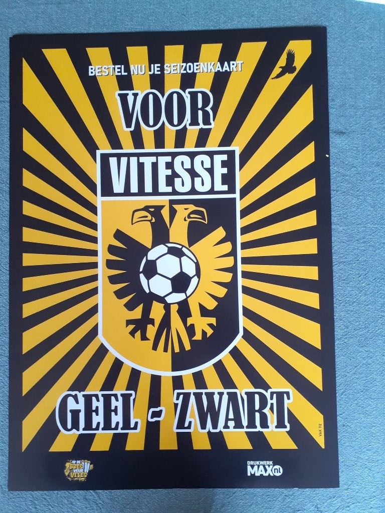 Vitesse : getekende foto's, DVD, poster, Verzamelen, Sportartikelen en Voetbal, Ophalen of Verzenden, Zo goed als nieuw, Vitesse