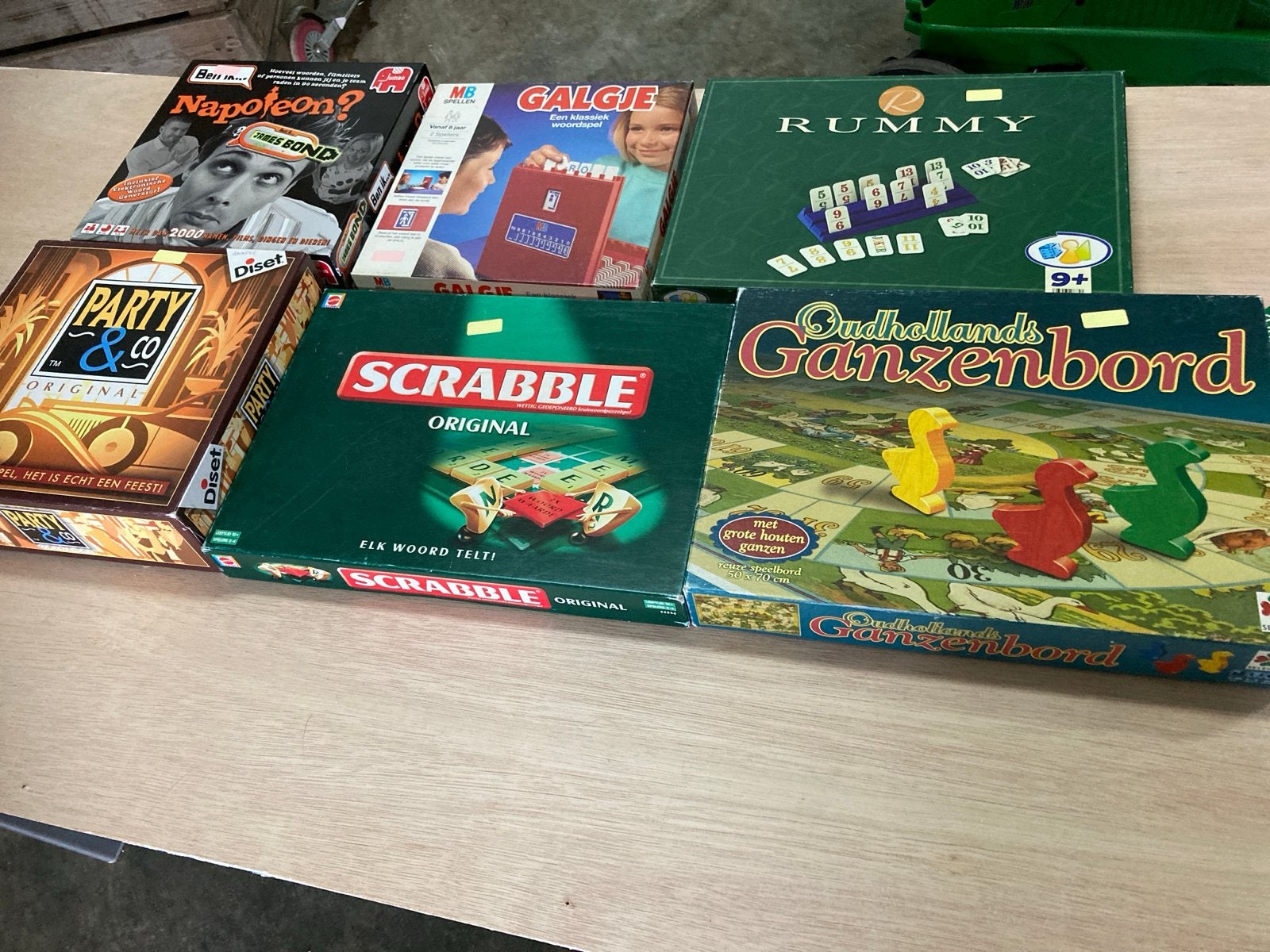 Diverse bordspellen: Scrabble, Ganzenbord, Rummy, Party & Co, Een of twee spelers, Ophalen of Verzenden, Gebruikt
