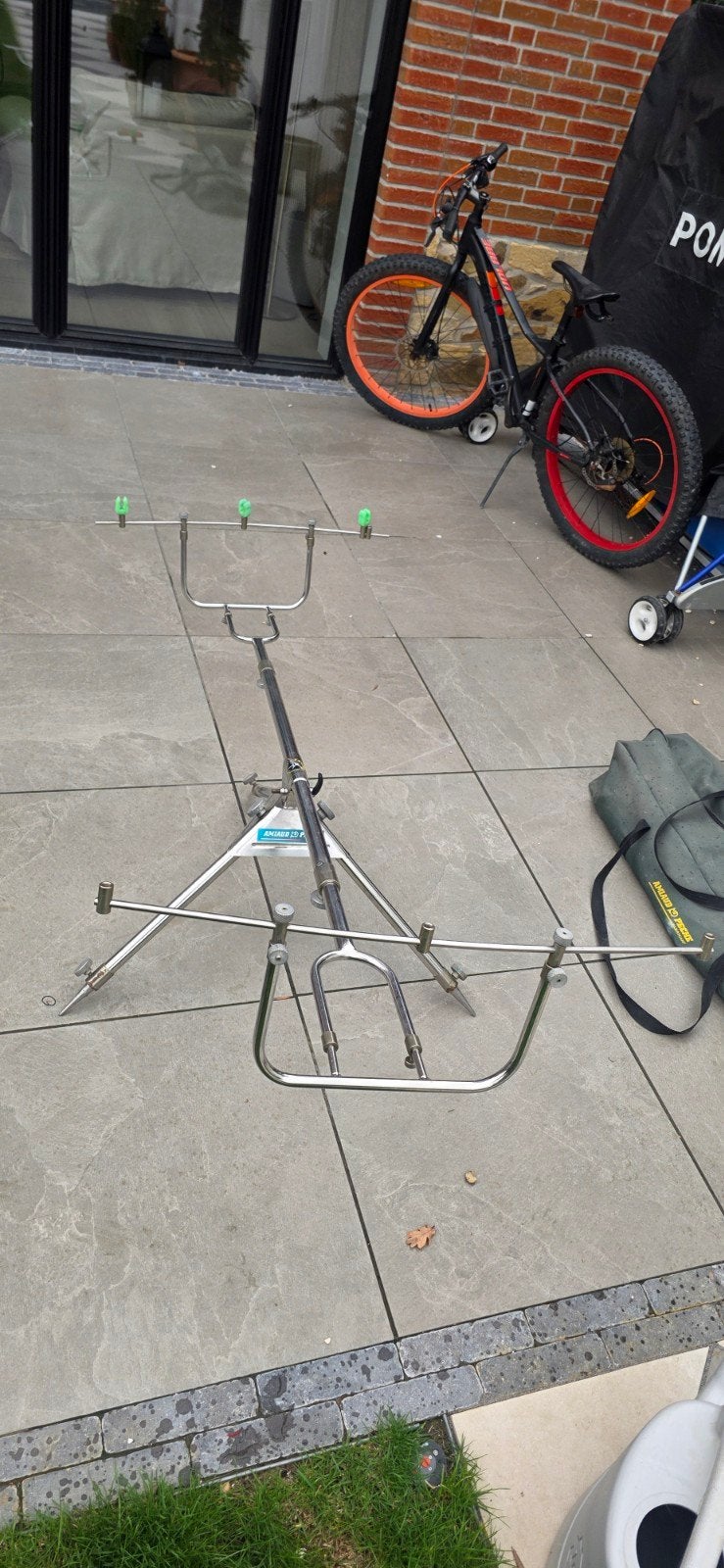 Amiaud carp'o Rod Pod met draagtas, Watersport en Boten, Ophalen of Verzenden, Gebruikt, Overige typen