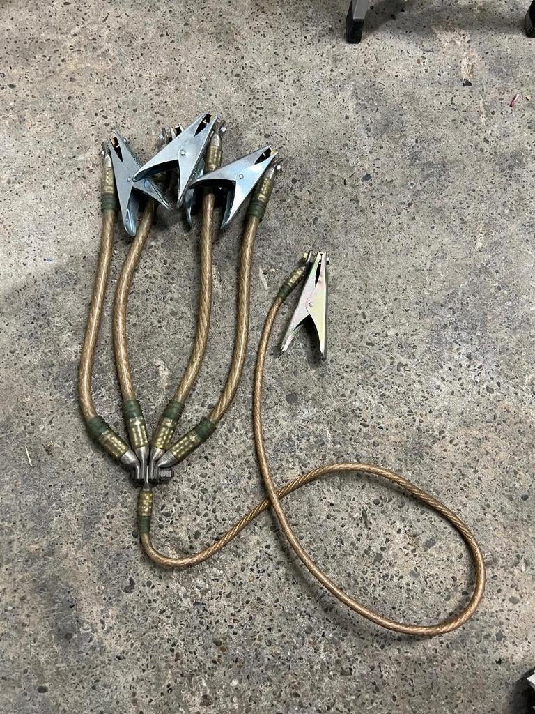 Aardingsgarnituur 70mm² krokodilbek, Ophalen, Gebruikt