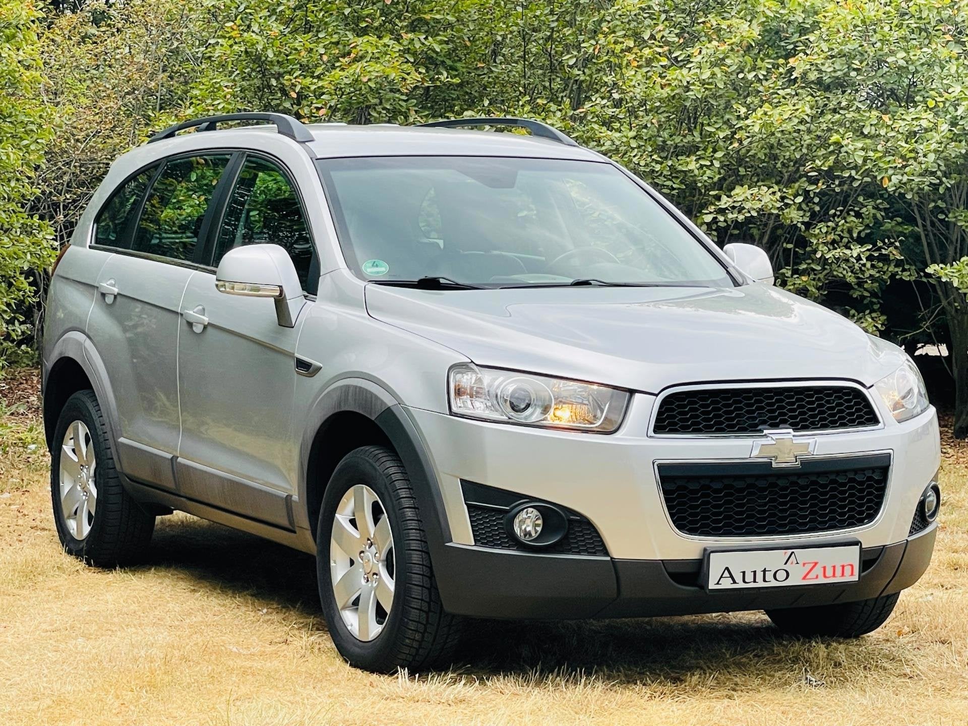 Chevrolet Captiva 2.4i LT 2WD/7persoon/6Bak/PDC(MOTOR LAMPJE, Voorwielaandrijving, Euro 5, 1733 kg, Gebruikt
