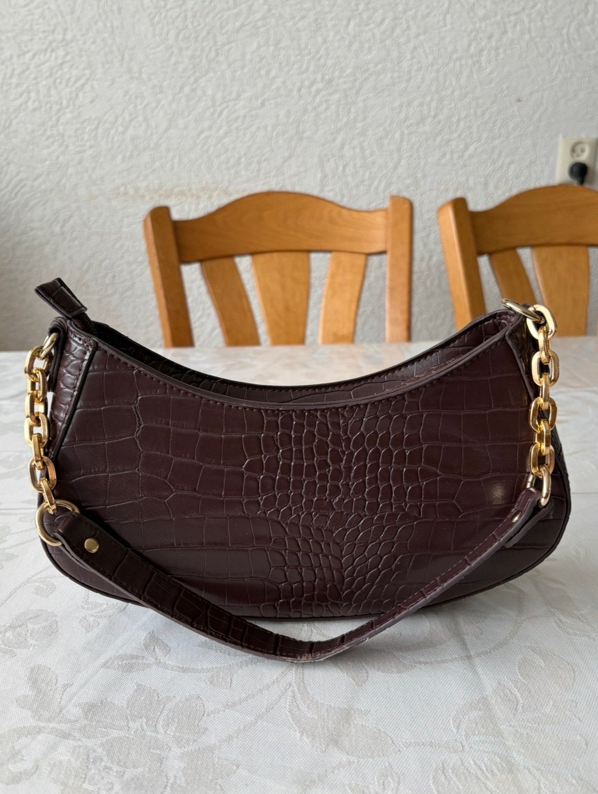 Primark Schoudertasje met Krokodillenprint en Gouden Ketting, Ophalen of Verzenden, Zo goed als nieuw, Bruin, Schoudertasje