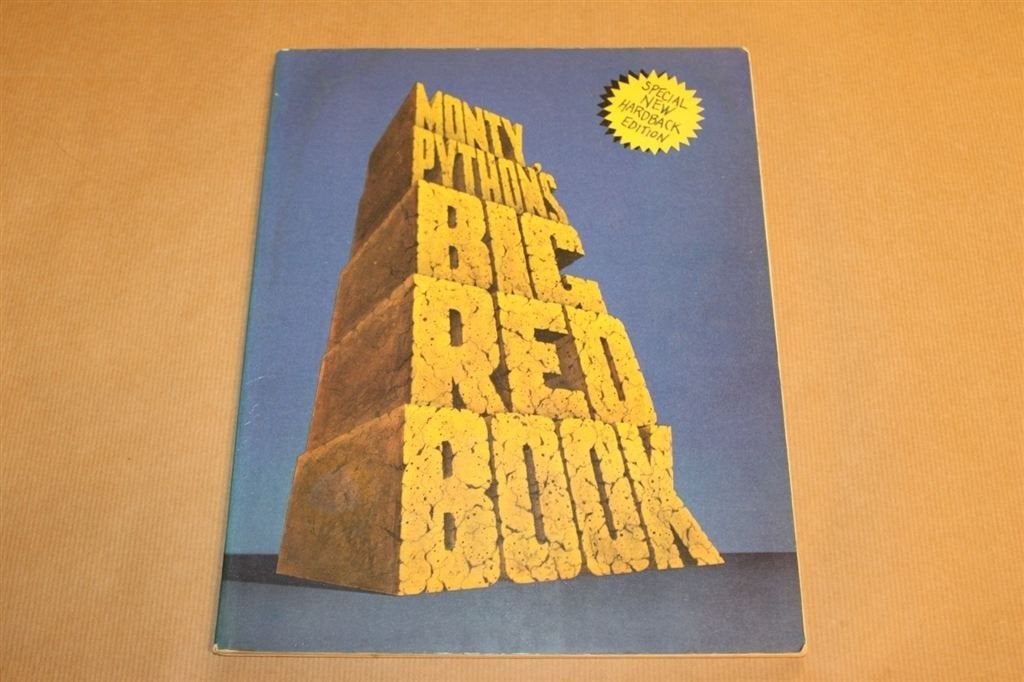 Monty Python\'s Big Red Book - Silly walk !!, Ophalen of Verzenden, Zo goed als nieuw, Verhalen