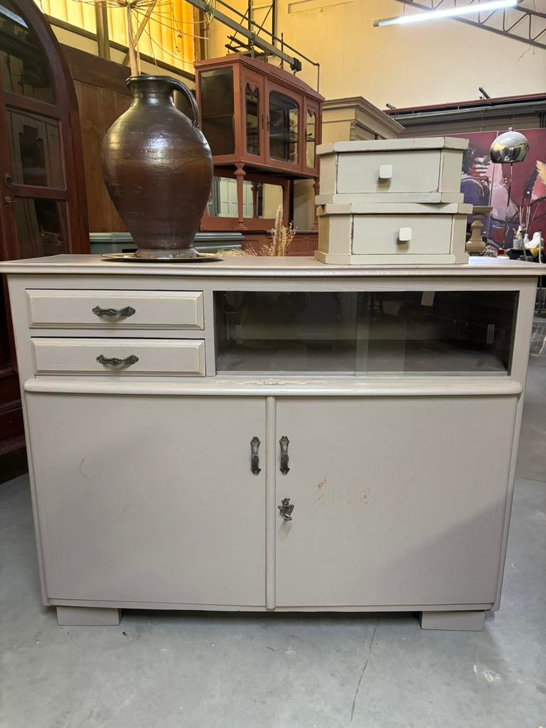 Vintage kast / dressoir / buffetkast, Huis en Inrichting, Kasten | Dressoirs, Ophalen, Studio Larilo, Vintage, Studiolarilo@gmail.com