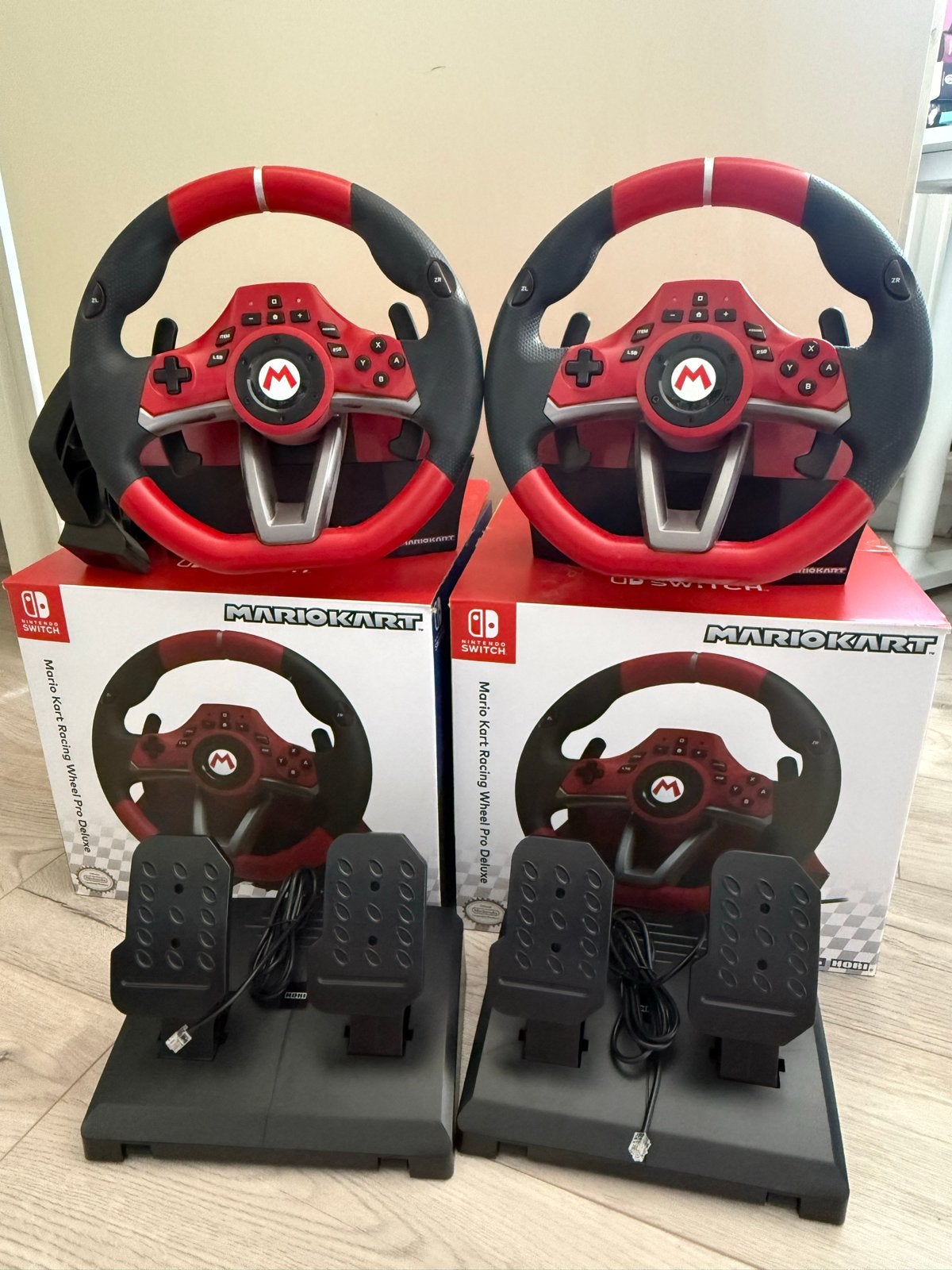 2x Nintendo Switch Mario Kart Stuur met Pedalen, Ophalen of Verzenden, Zo goed als nieuw, Zonder controller, Switch Original