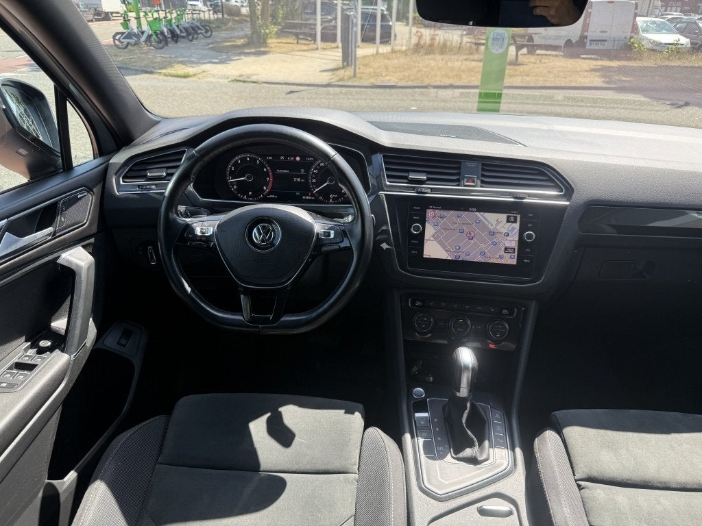 Volkswagen Tiguan Allspace 1.4 TSI Highline Business R 7p 15, Automaat, 15 km/l, Euro 6, 4 cilinders