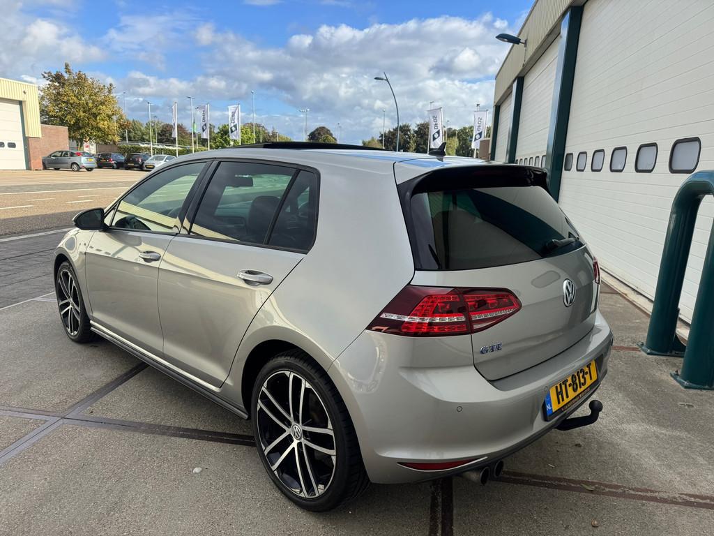 Volkswagen Golf 1.4 TSI GTE Pano! Leder!, 8 kWh, Gebruikt, Euro 6, 4 cilinders