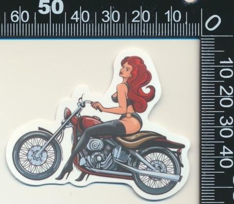 Sticker: Vintage Pin Up Girl (107), Verzamelen, Stickers, Ophalen of Verzenden, Zo goed als nieuw, Bedrijf of Vereniging